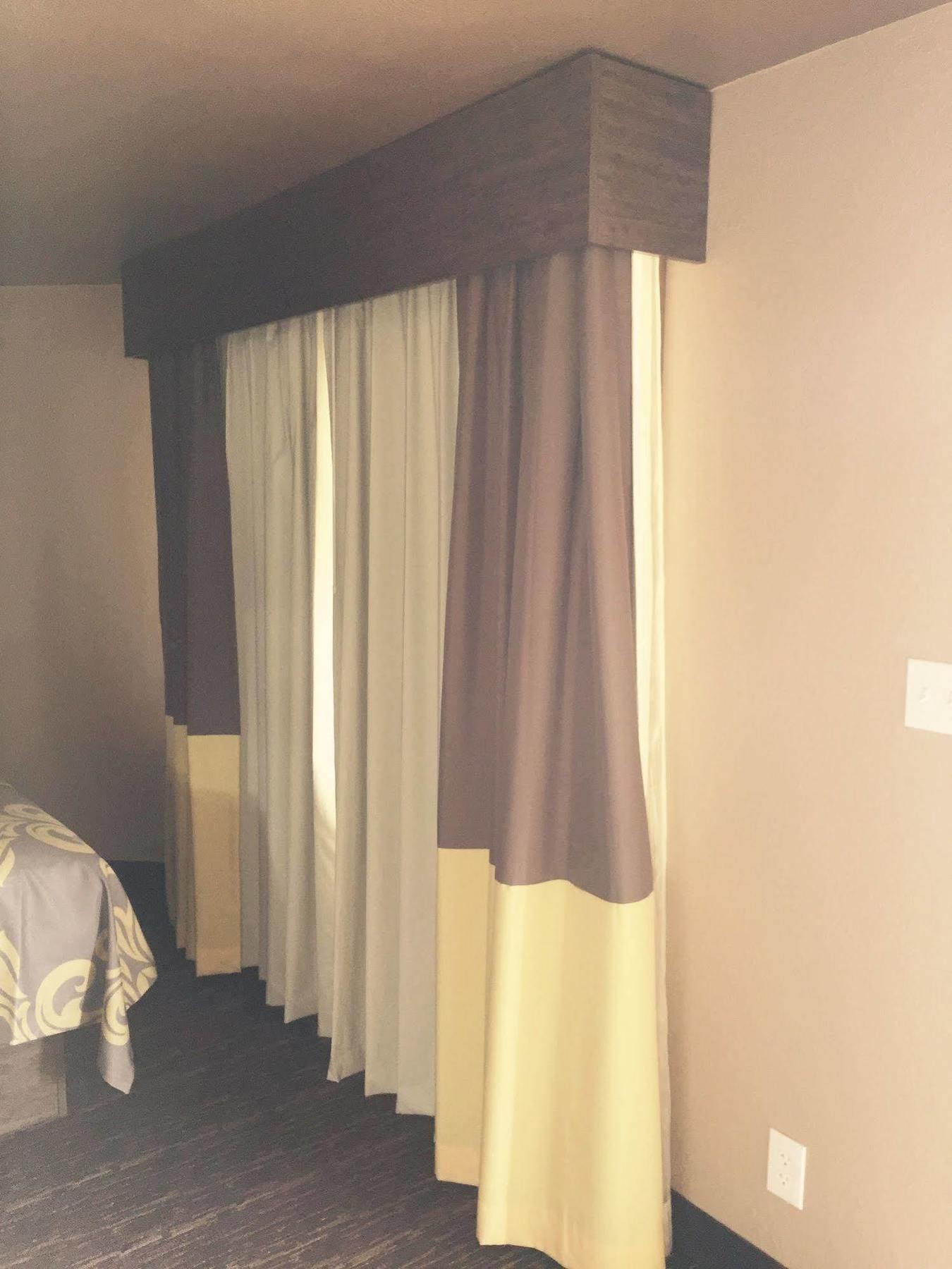 Aarya Hotel By Niagara Fashion Outlets Ниагарски водопад Екстериор снимка
